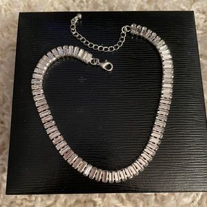 Crystal choker necklace